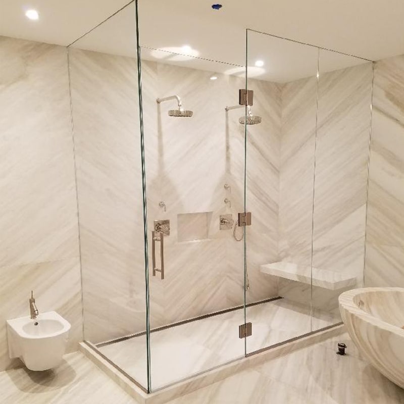 shower glass partition in dubai